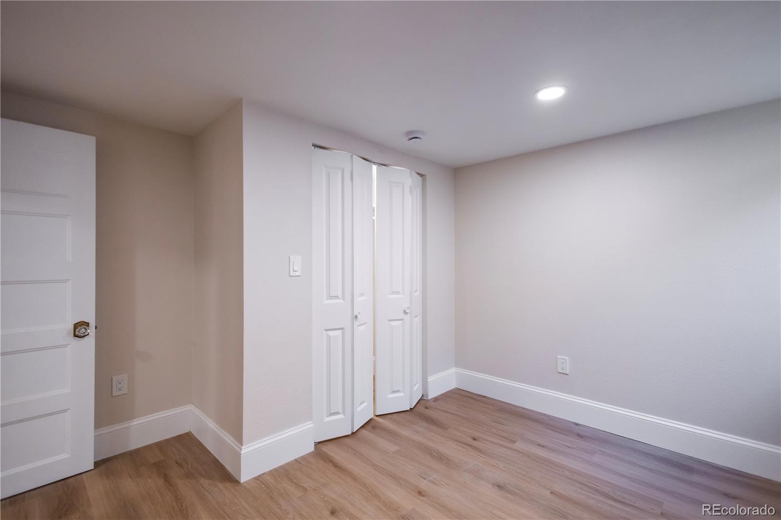 MLS Image #29 for 2590  grape street,denver, Colorado
