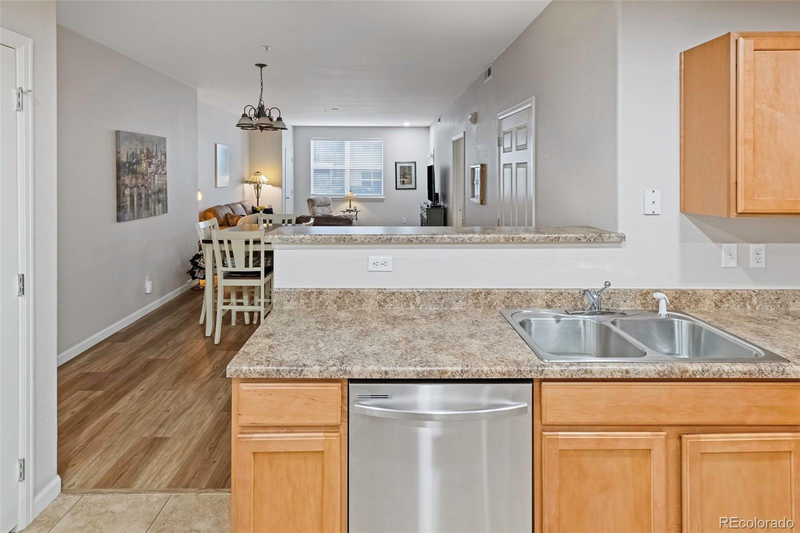 MLS Image #13 for 5445  zephyr street,arvada, Colorado