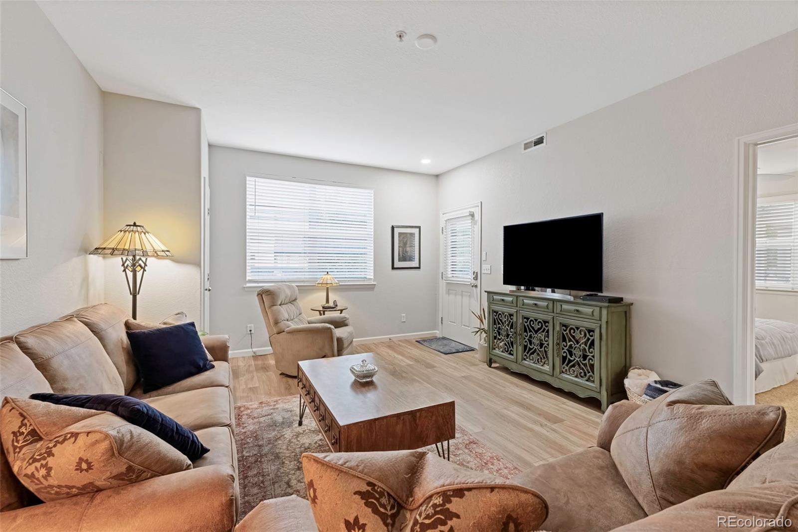 MLS Image #8 for 5445  zephyr street,arvada, Colorado