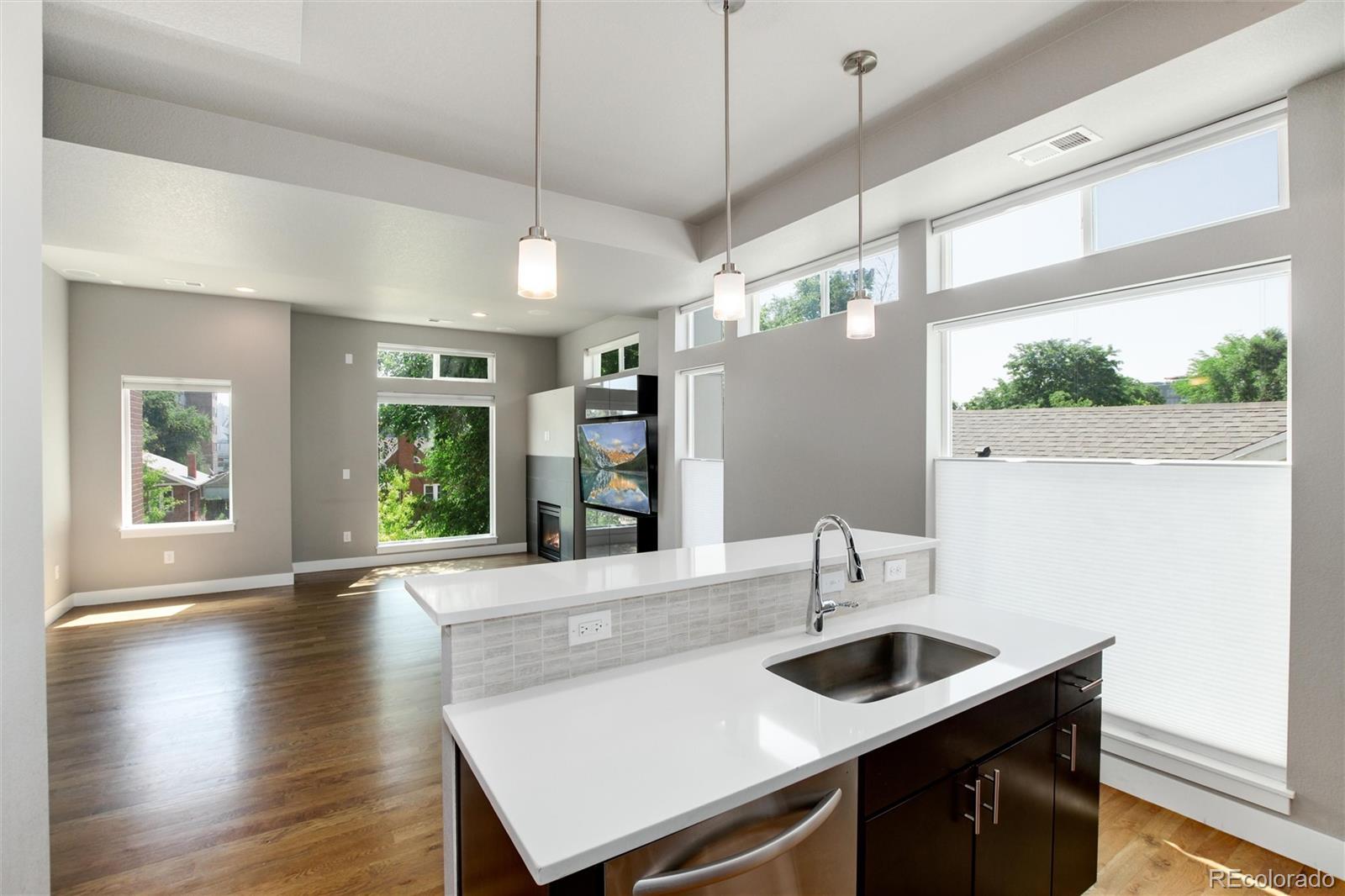 MLS Image #42 for 1733  grove street,denver, Colorado