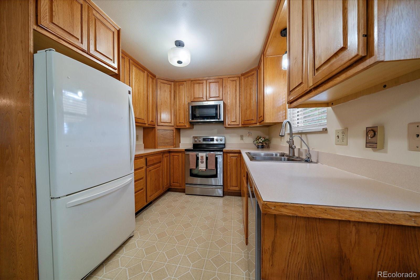 MLS Image #11 for 967  mountain view drive,castle rock, Colorado