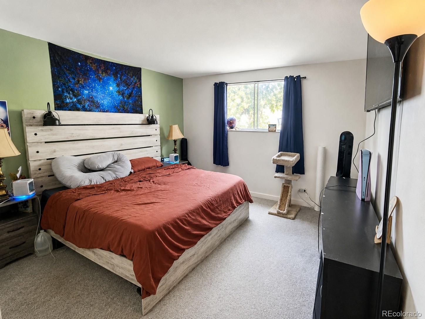MLS Image #12 for 2325 s linden court,denver, Colorado