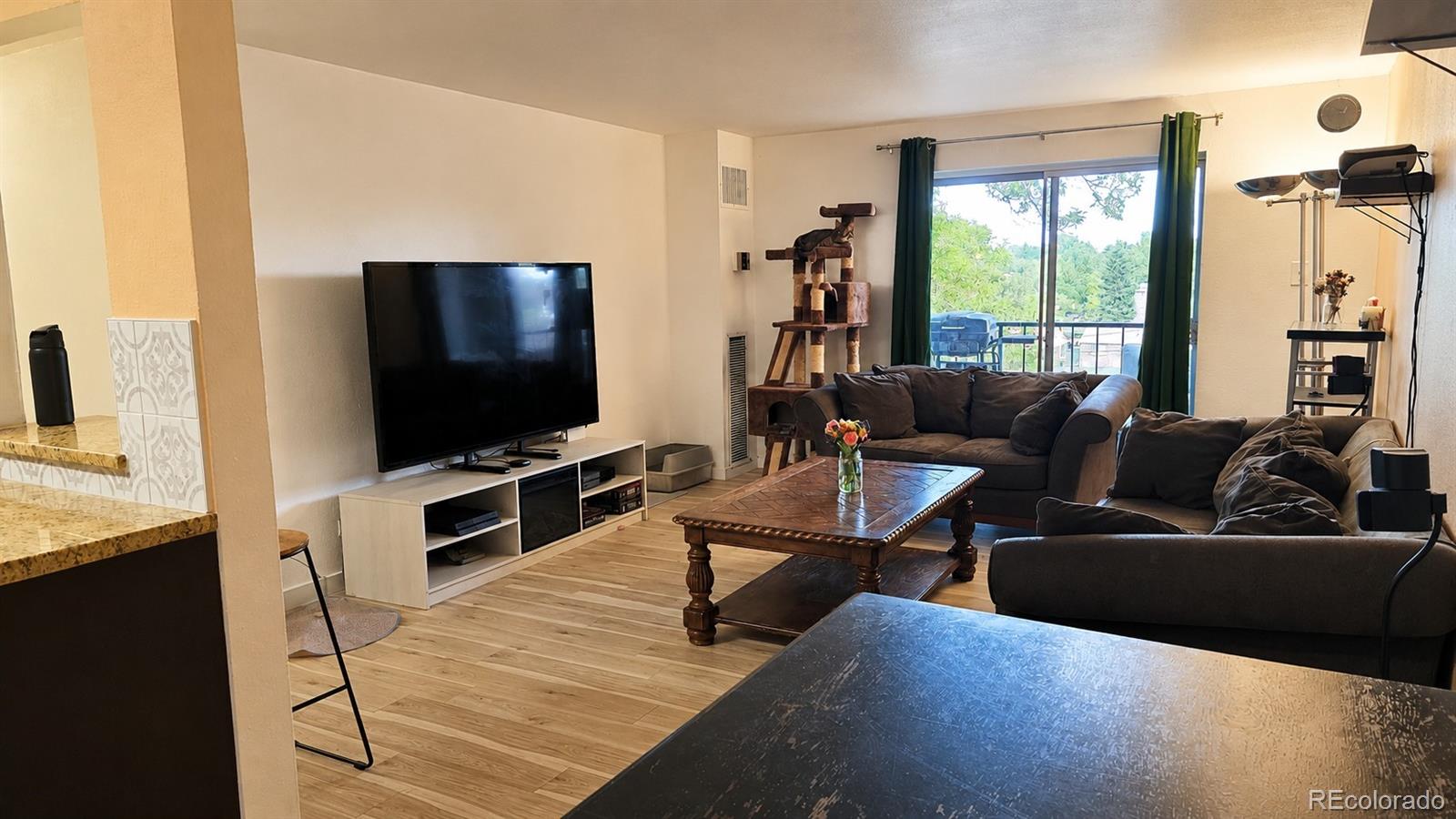 MLS Image #2 for 2325 s linden court,denver, Colorado