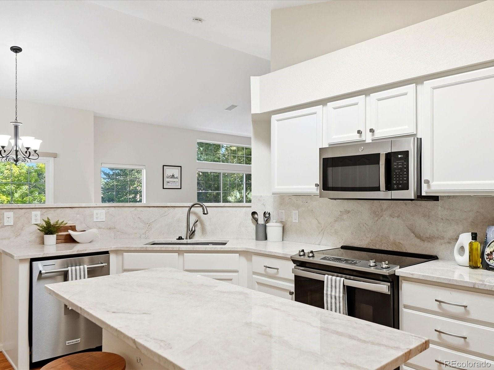 MLS Image #14 for 9639  brentwood way,broomfield, Colorado