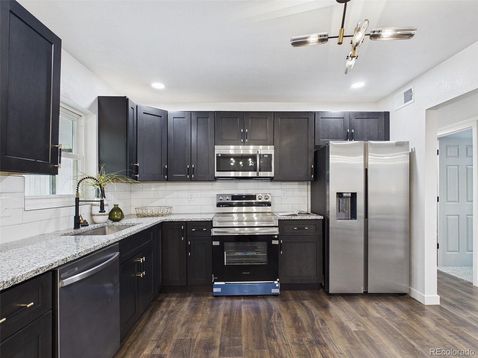 MLS Image #4 for 970  scranton street,aurora, Colorado