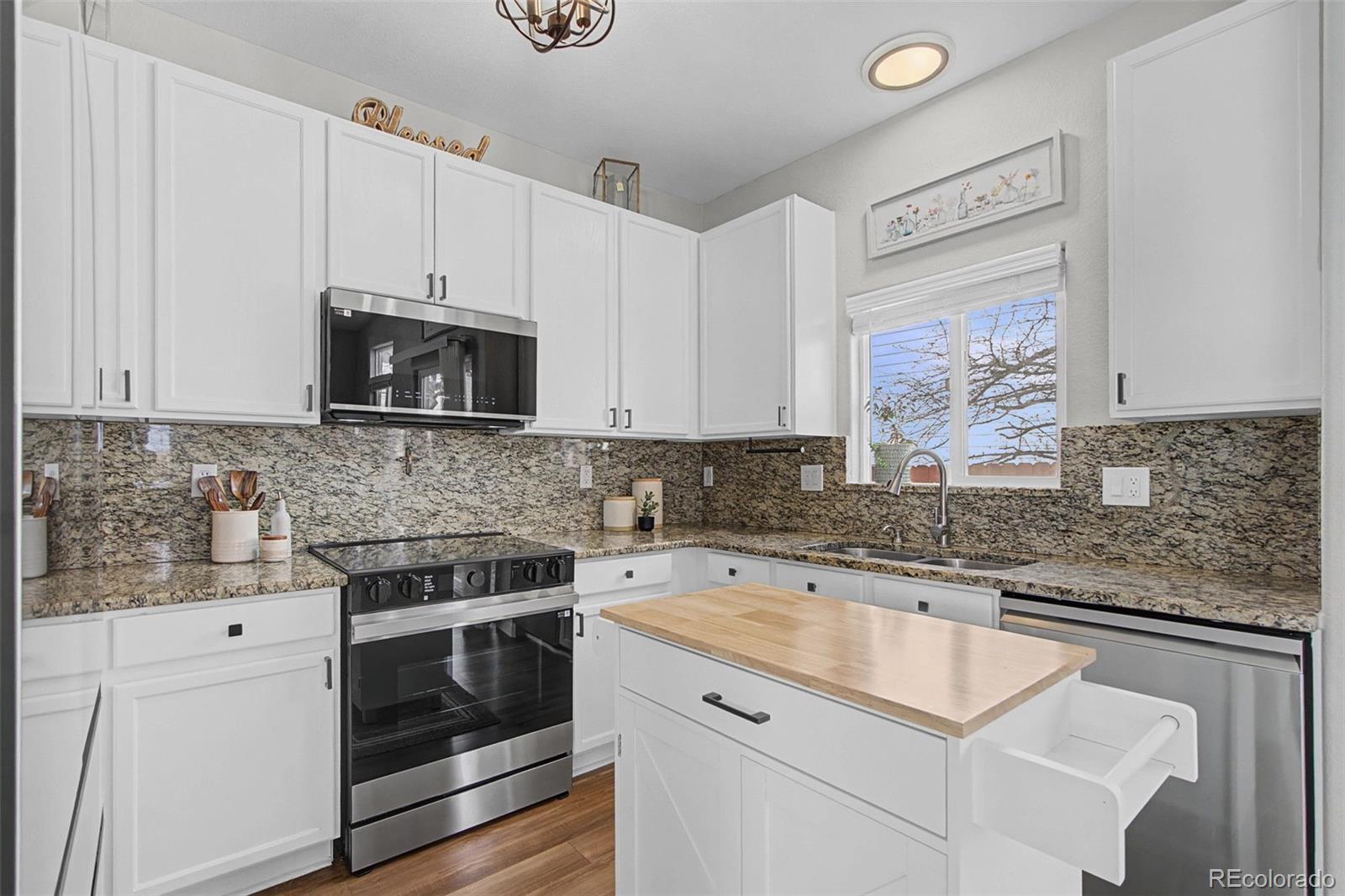 MLS Image #8 for 10024  wyandott circle,denver, Colorado
