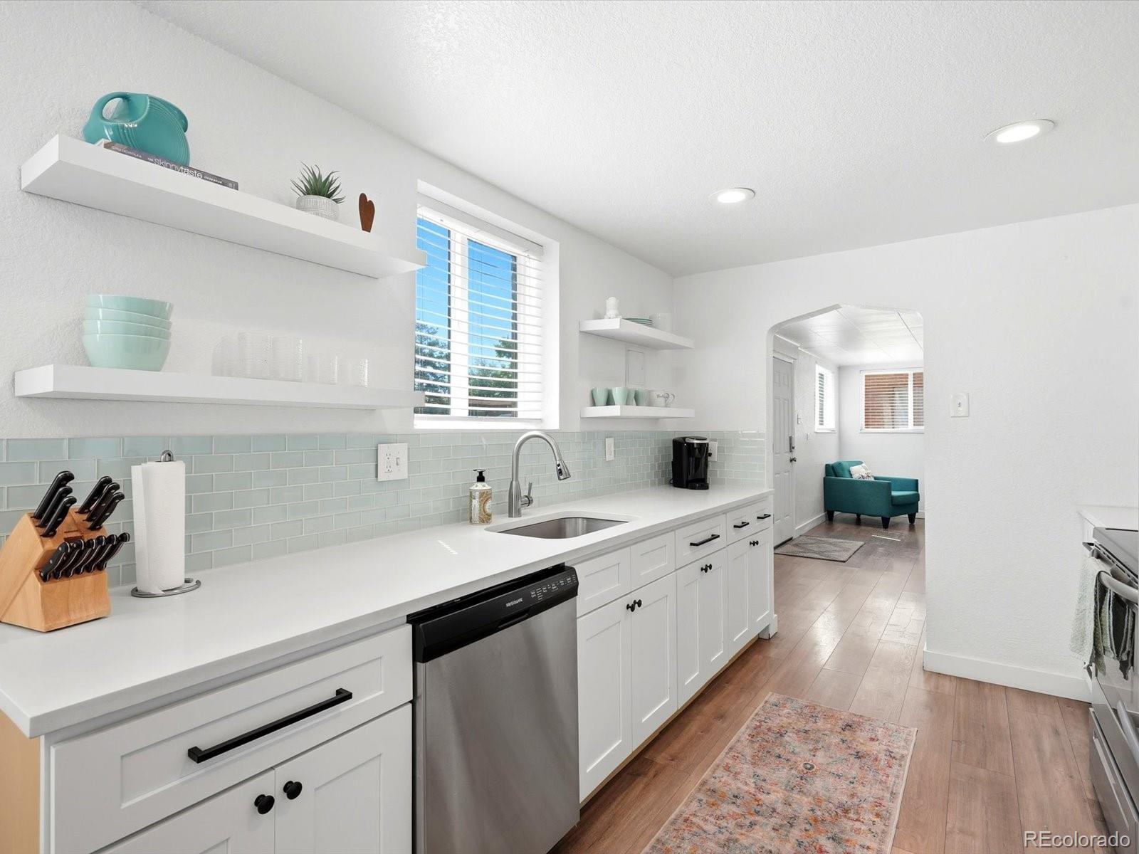 MLS Image #20 for 2305  ames street,edgewater, Colorado