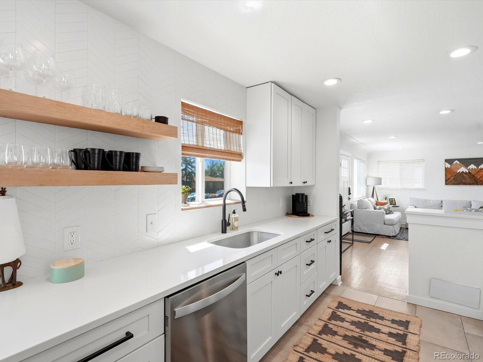 MLS Image #6 for 2305  ames street,edgewater, Colorado