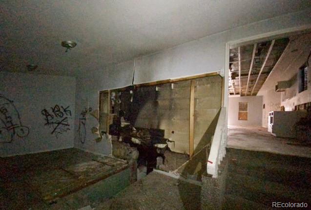 MLS Image #10 for 920 w 14th street,pueblo, Colorado