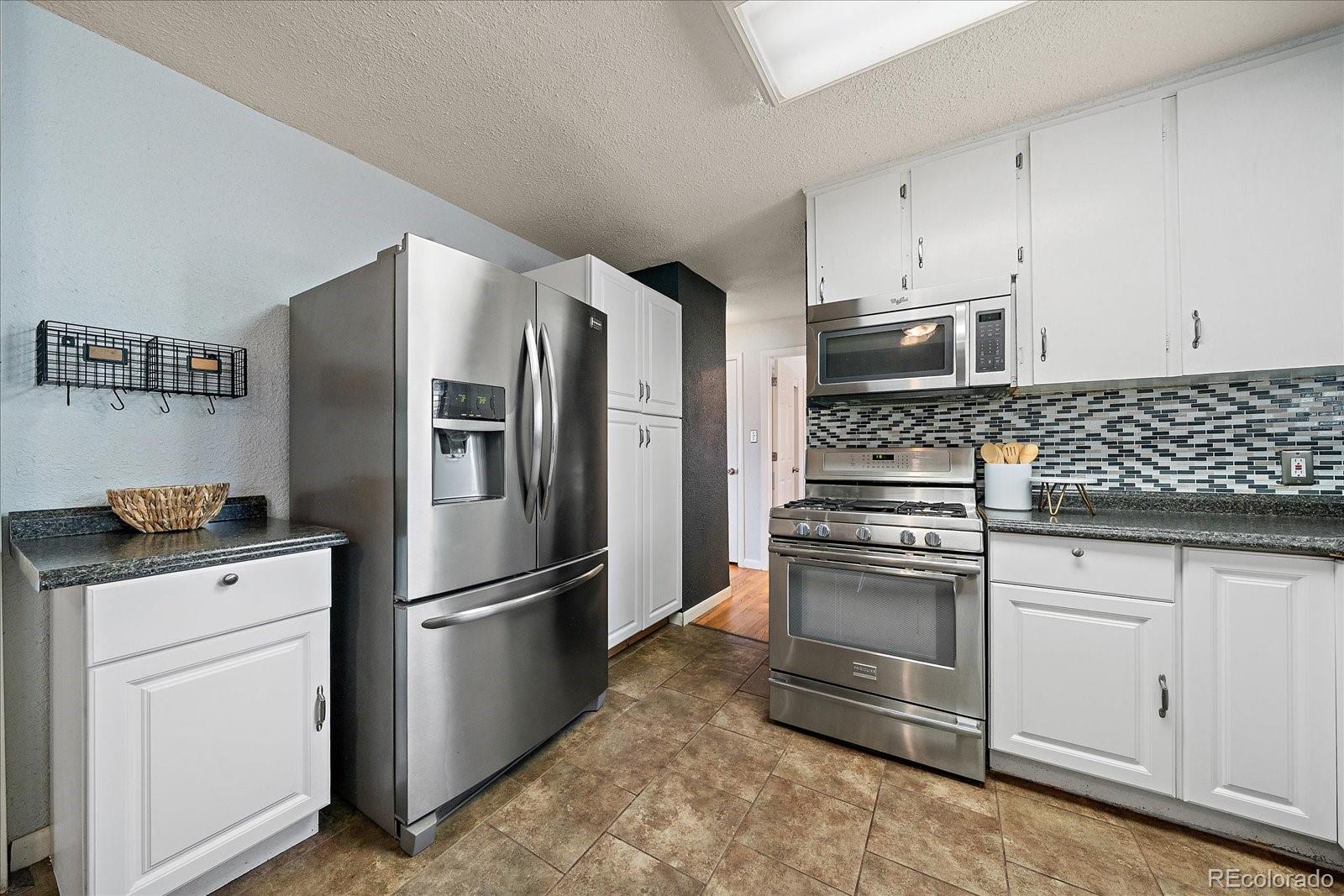 MLS Image #7 for 750  kenton street,aurora, Colorado