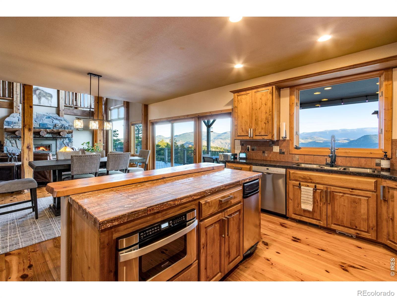 MLS Image #21 for 5433 n rim road,livermore, Colorado