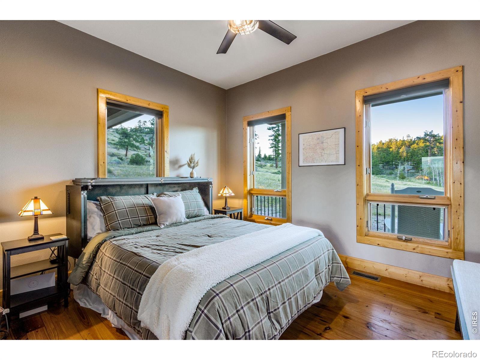 MLS Image #34 for 5433 n rim road,livermore, Colorado