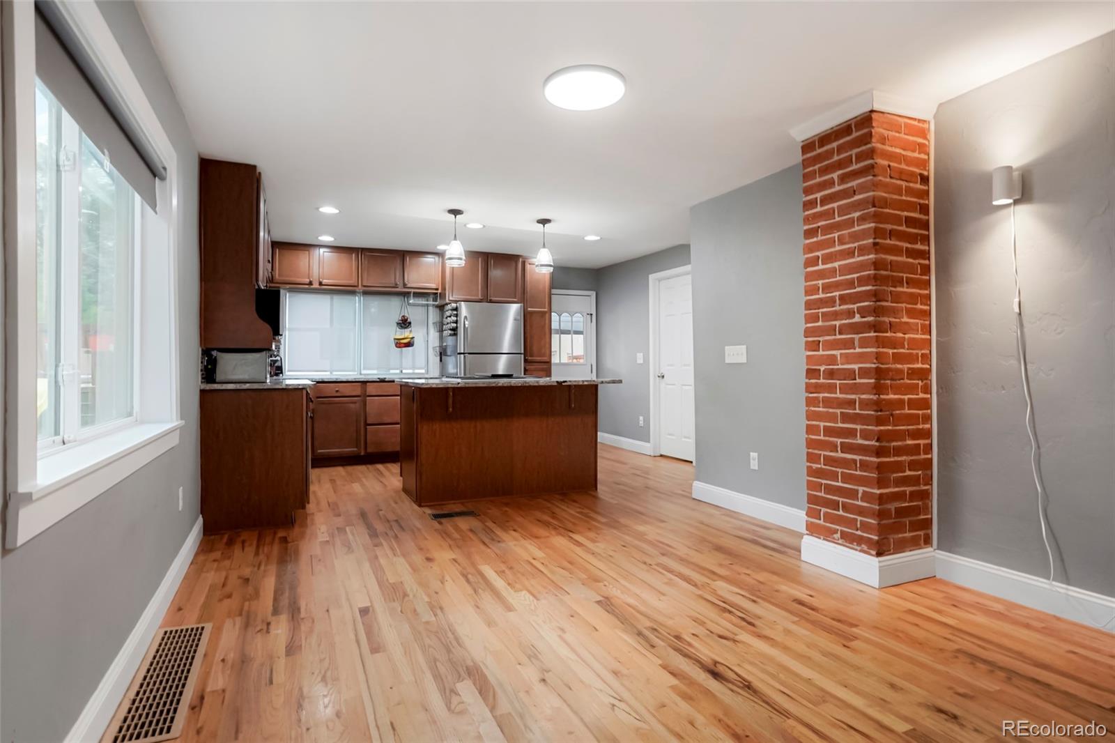 MLS Image #7 for 1865 s downing street,denver, Colorado