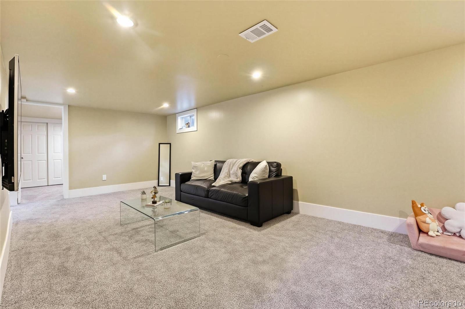 MLS Image #19 for 8660  de soto street,denver, Colorado