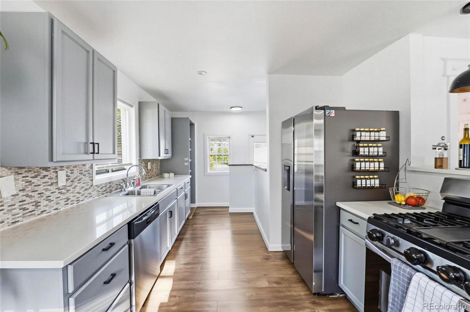 MLS Image #8 for 8660  de soto street,denver, Colorado