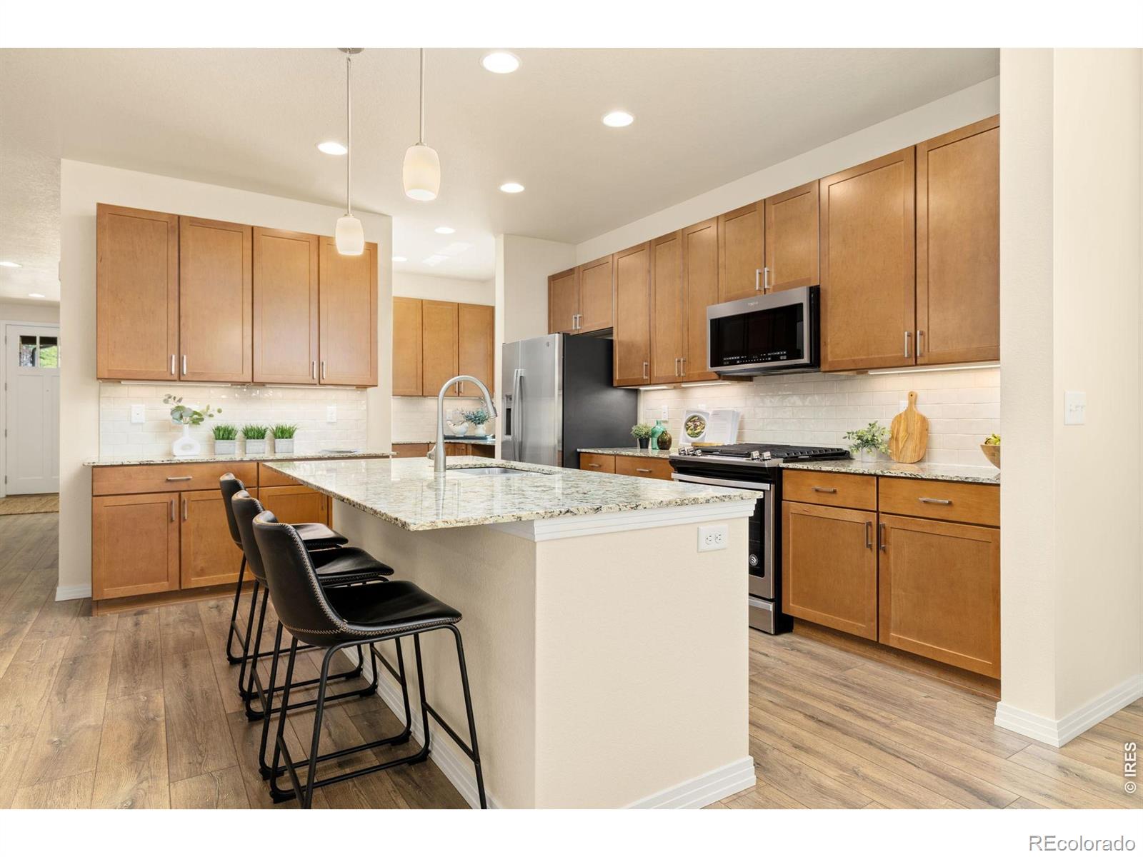 MLS Image #12 for 718  widgeon circle,longmont, Colorado
