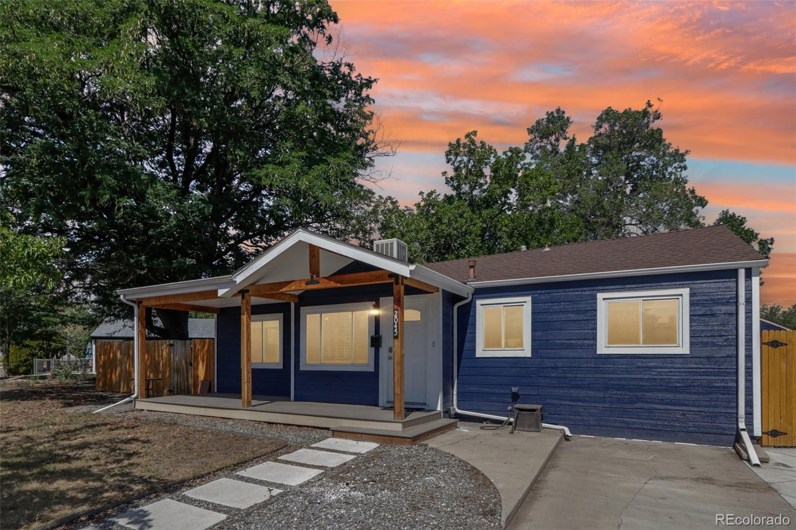 MLS Image #31 for 2045 s hooker circle,denver, Colorado