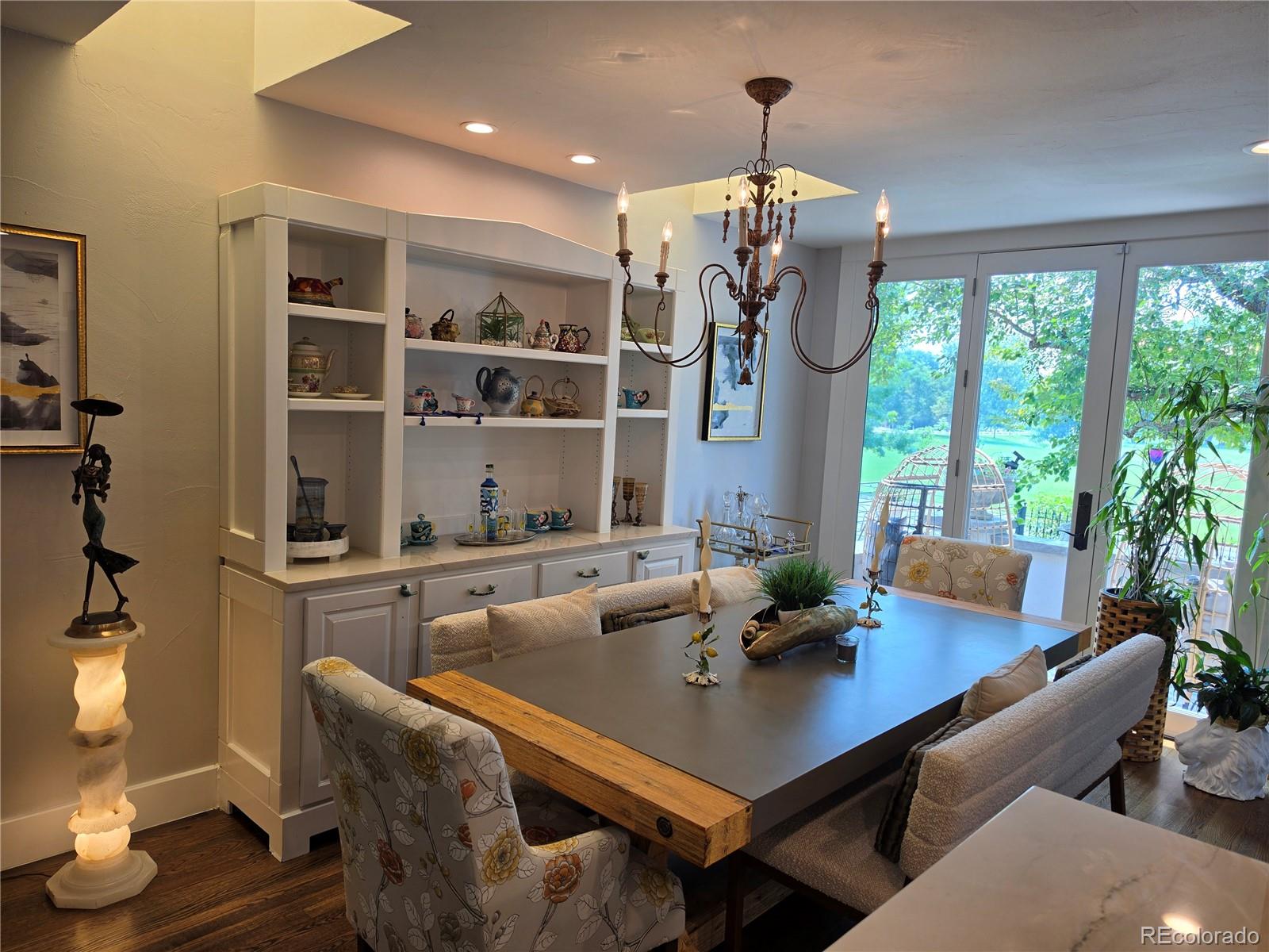 MLS Image #14 for 2660 s steele street,denver, Colorado