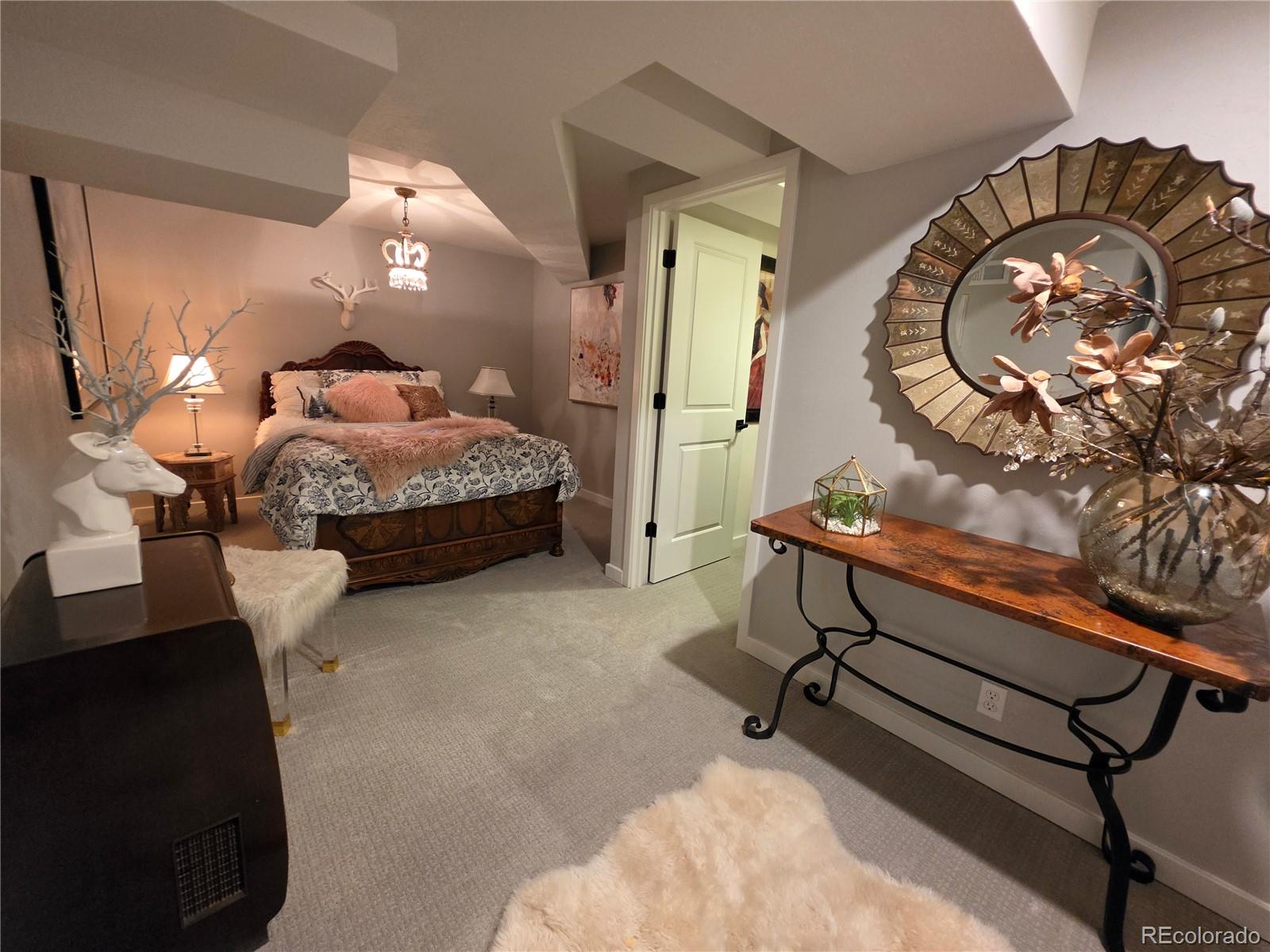 MLS Image #42 for 2660 s steele street,denver, Colorado