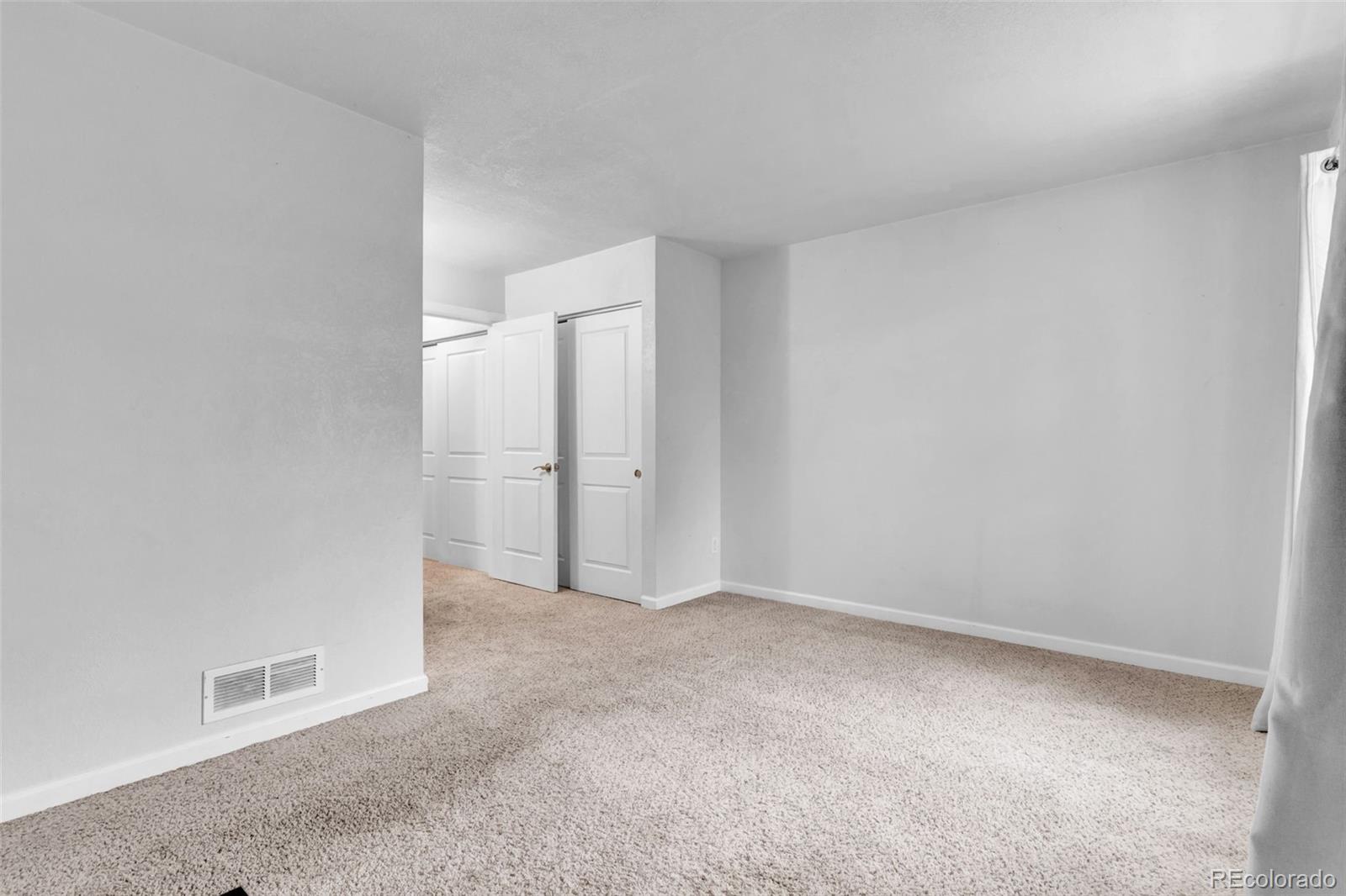 MLS Image #11 for 1811 s quebec way,denver, Colorado