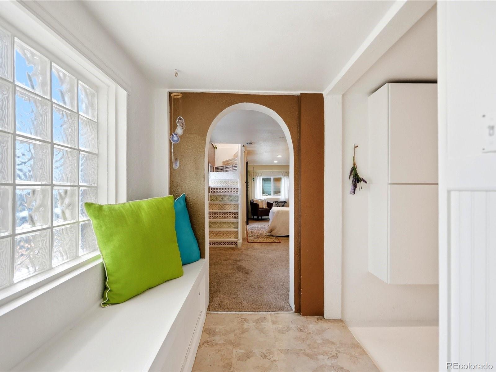 MLS Image #10 for 26407 s end road,kittredge, Colorado