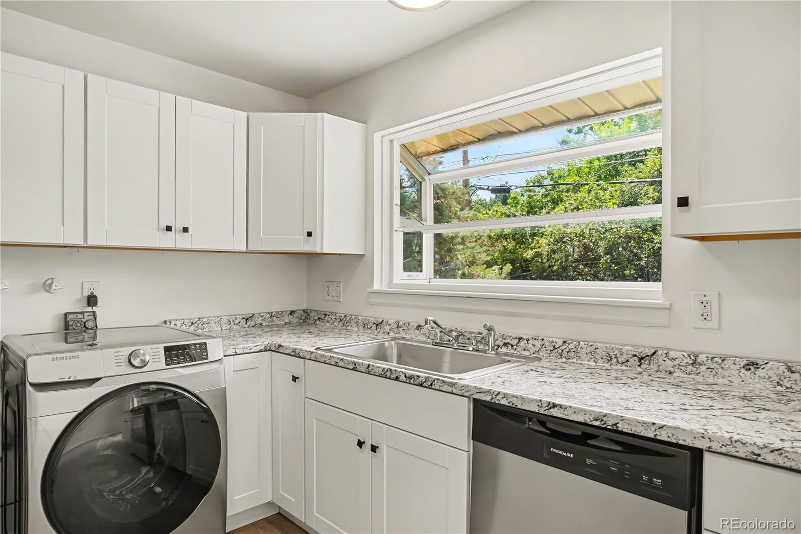 MLS Image #11 for 885  hartford drive,boulder, Colorado
