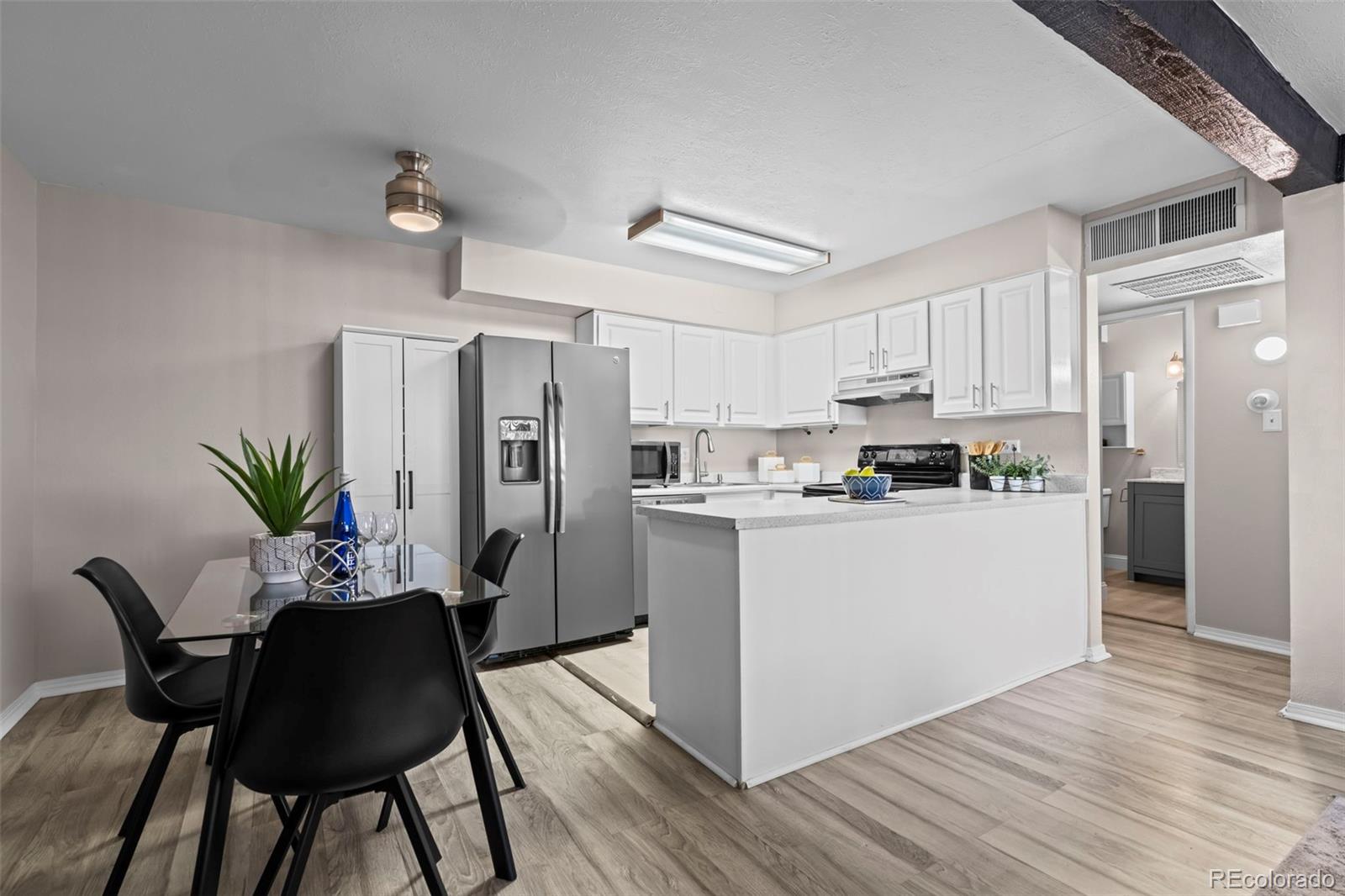 MLS Image #8 for 3663 s sheridan boulevard c6,denver, Colorado