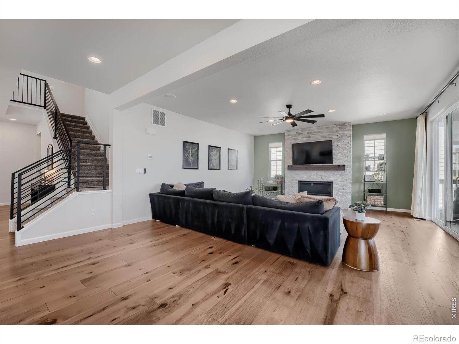 MLS Image #6 for 7170 s uriah street,aurora, Colorado