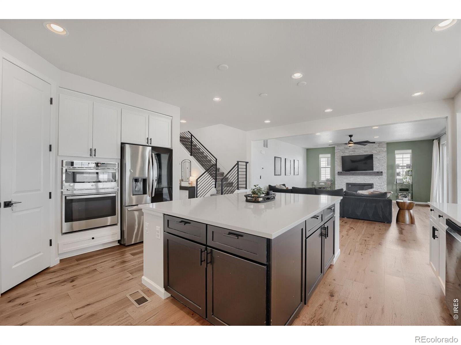 MLS Image #9 for 7170 s uriah street,aurora, Colorado