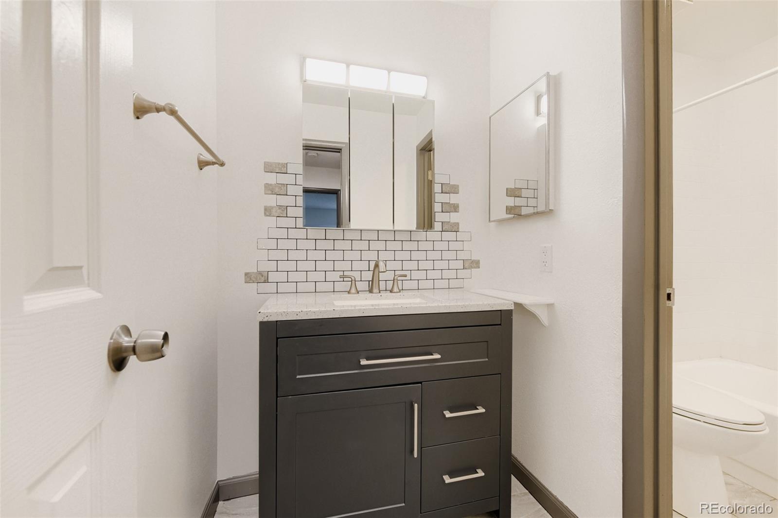 MLS Image #19 for 8378 s upham way b106,littleton, Colorado