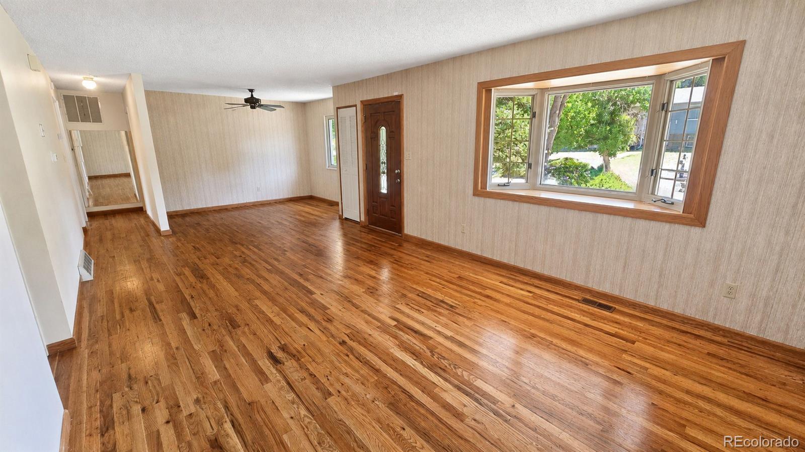 MLS Image #3 for 818  cardinal street,colorado springs, Colorado