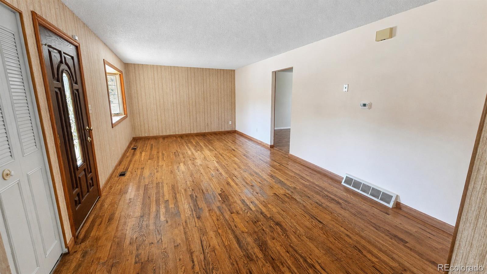 MLS Image #5 for 818  cardinal street,colorado springs, Colorado