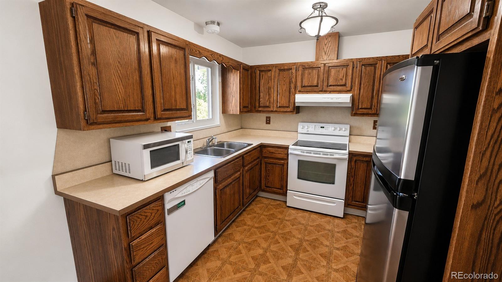 MLS Image #8 for 818  cardinal street,colorado springs, Colorado