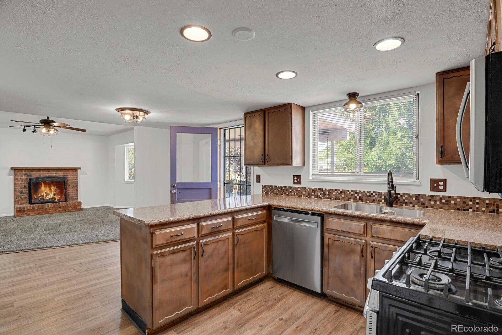 MLS Image #7 for 8239 s marshall street,littleton, Colorado
