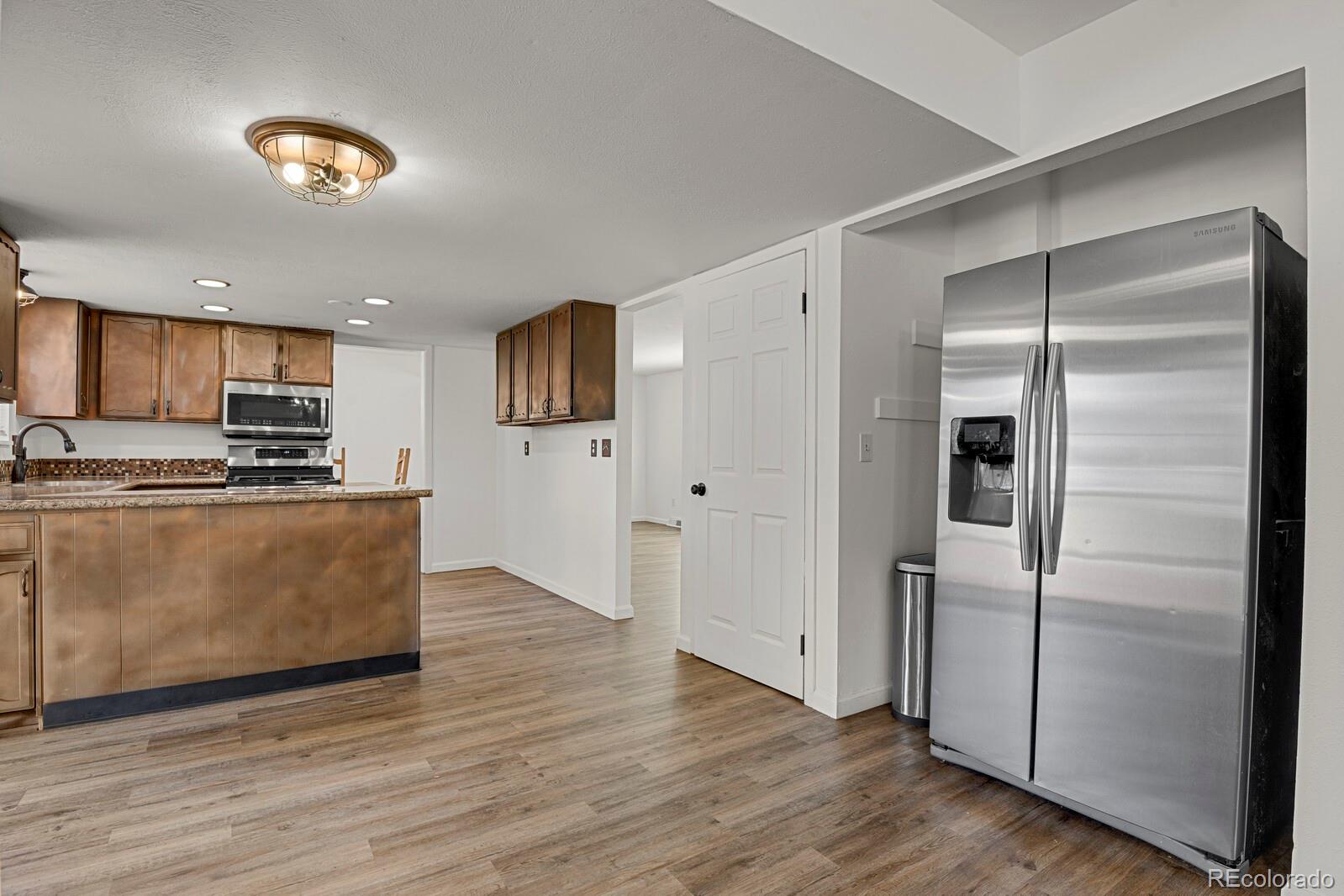 MLS Image #8 for 8239 s marshall street,littleton, Colorado