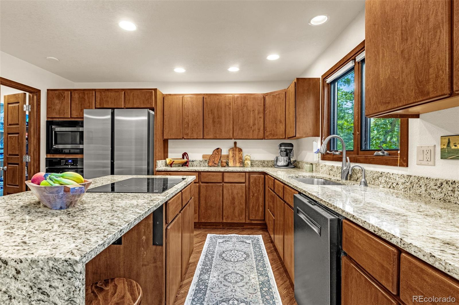 MLS Image #8 for 117  mayhurst avenue,colorado springs, Colorado
