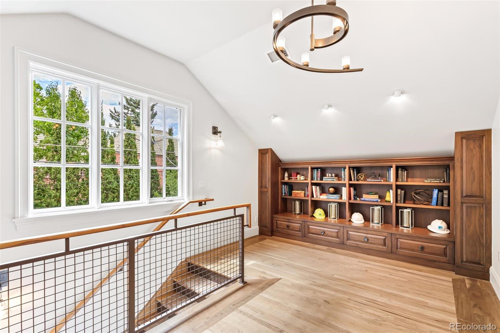 MLS Image #16 for 25 s elm street,denver, Colorado