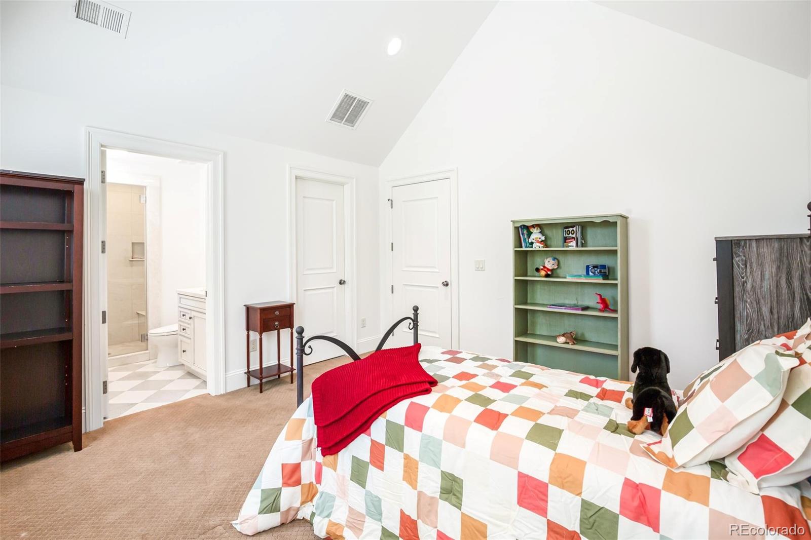 MLS Image #26 for 25 s elm street,denver, Colorado