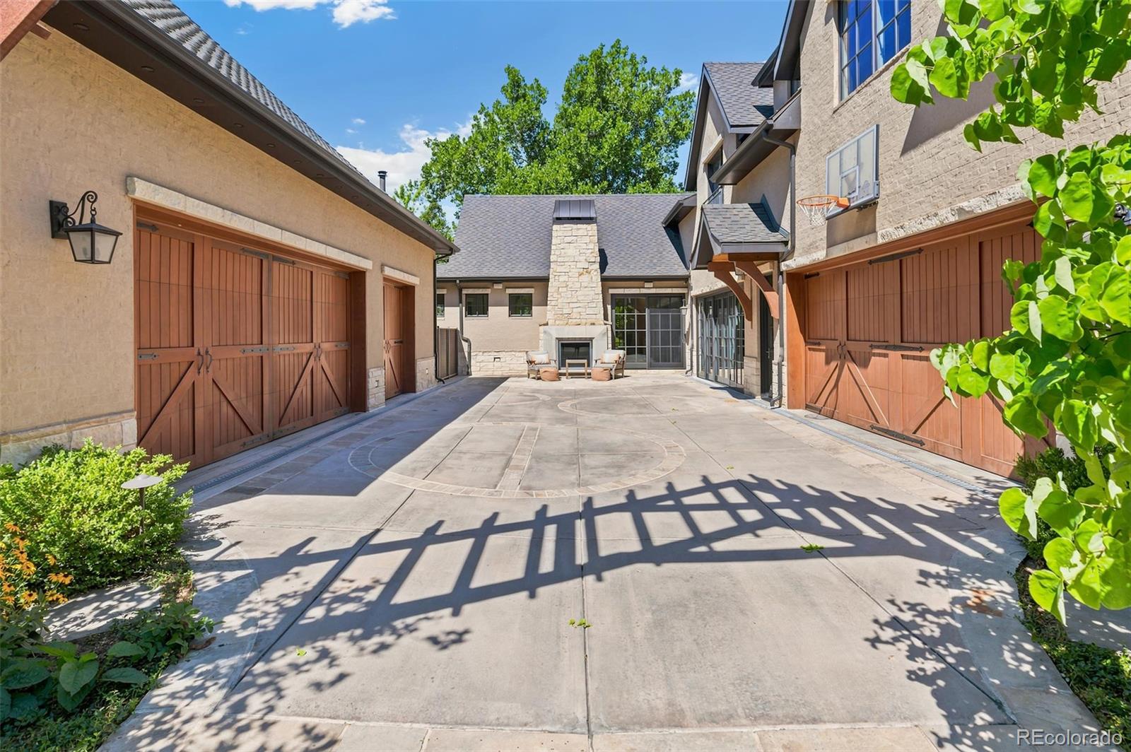MLS Image #44 for 25 s elm street,denver, Colorado