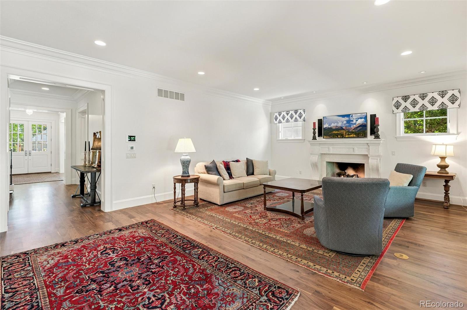 MLS Image #8 for 25 s elm street,denver, Colorado