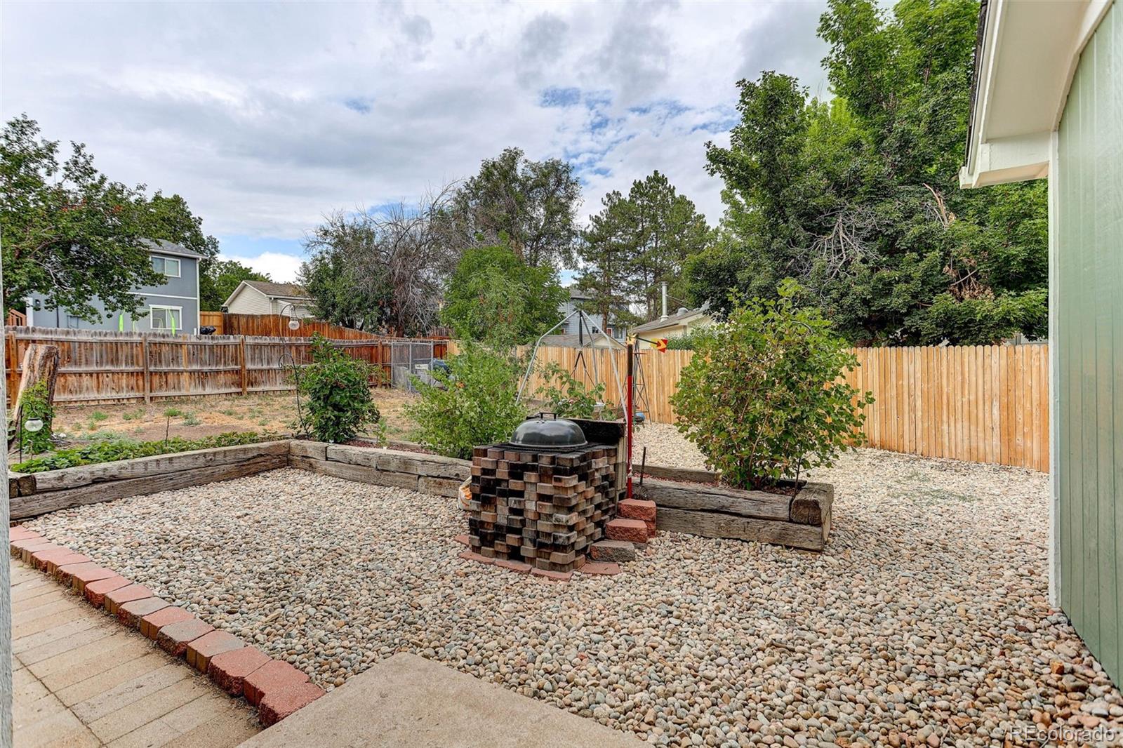 MLS Image #10 for 3787 s richfield street,aurora, Colorado