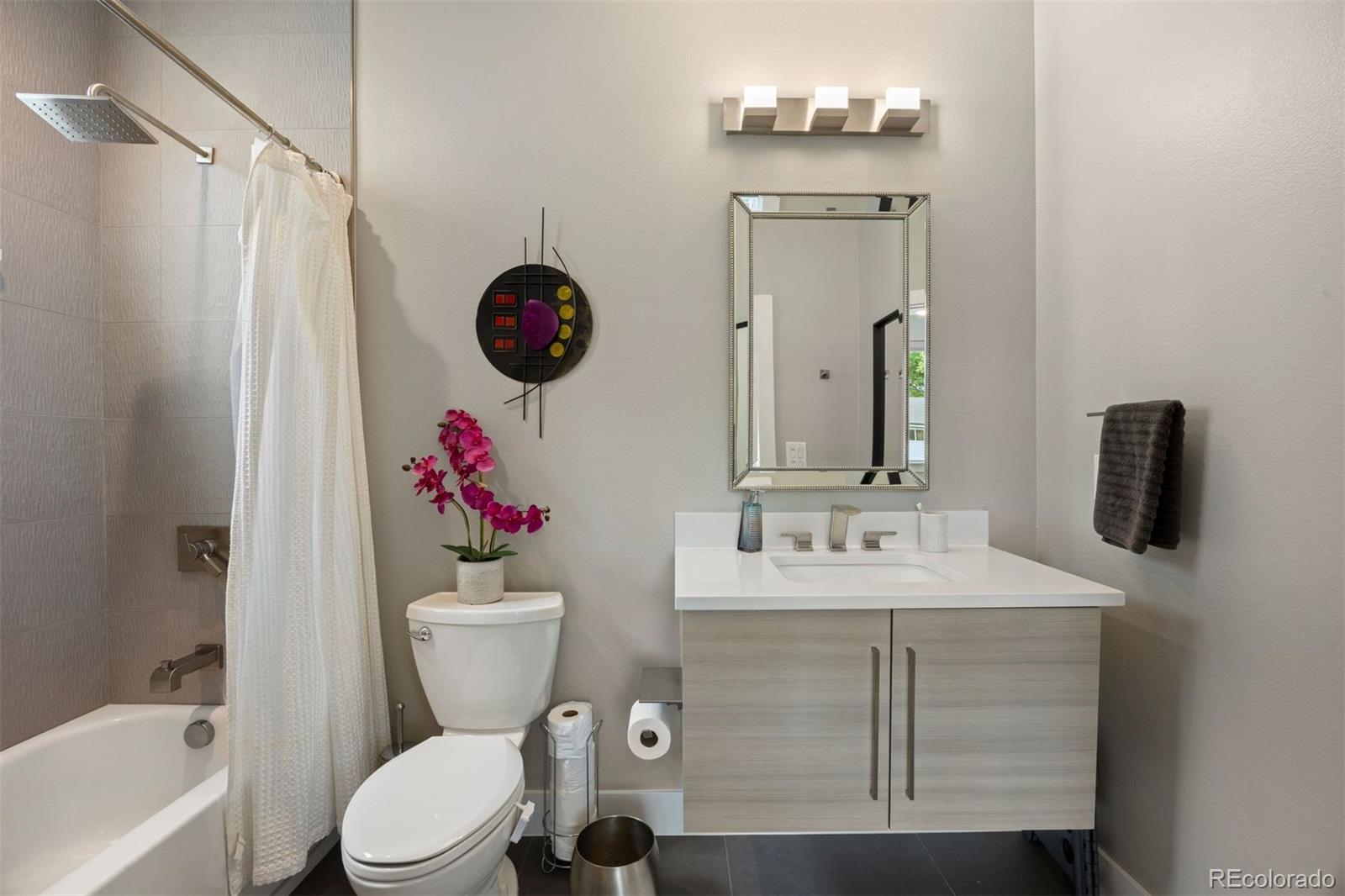 MLS Image #29 for 2229 s sherman street,denver, Colorado