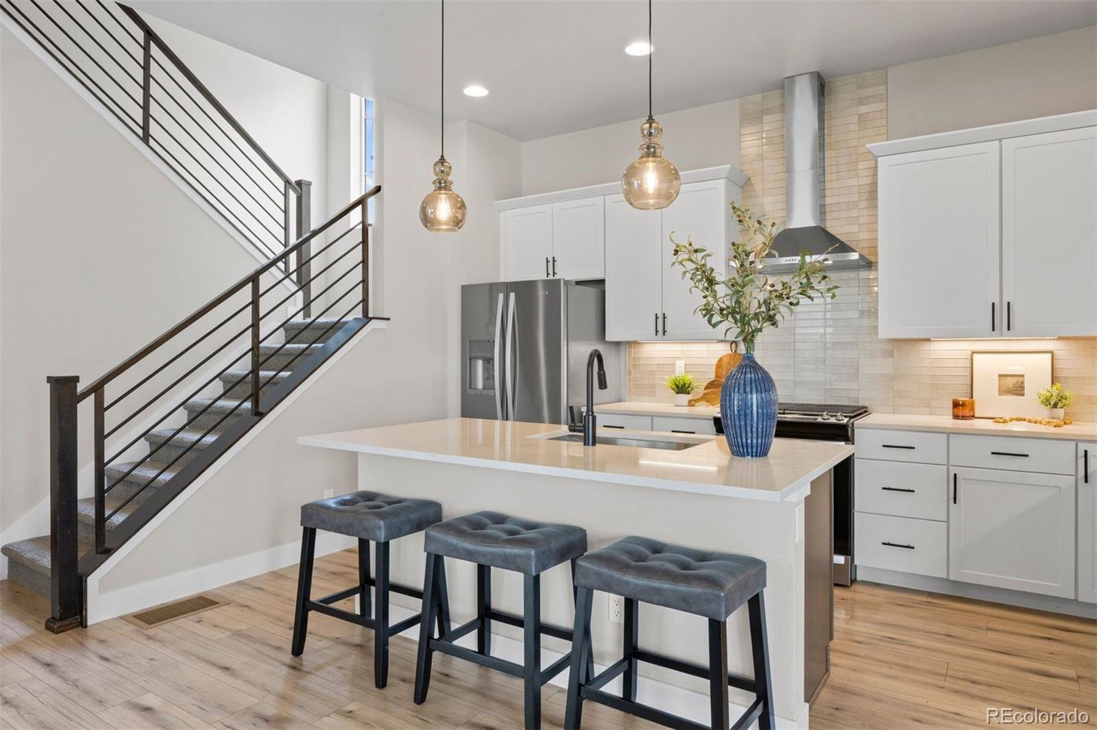MLS Image #5 for 1562  stablecross drive,castle pines, Colorado