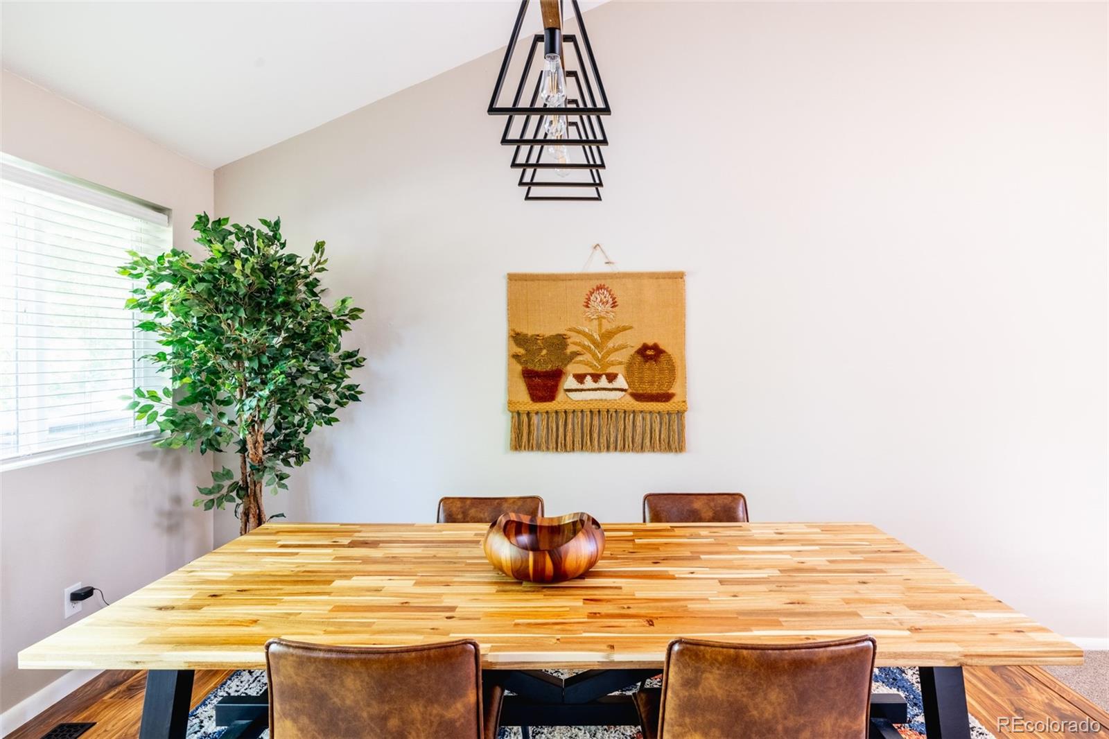 MLS Image #6 for 7071 s bryant street,littleton, Colorado