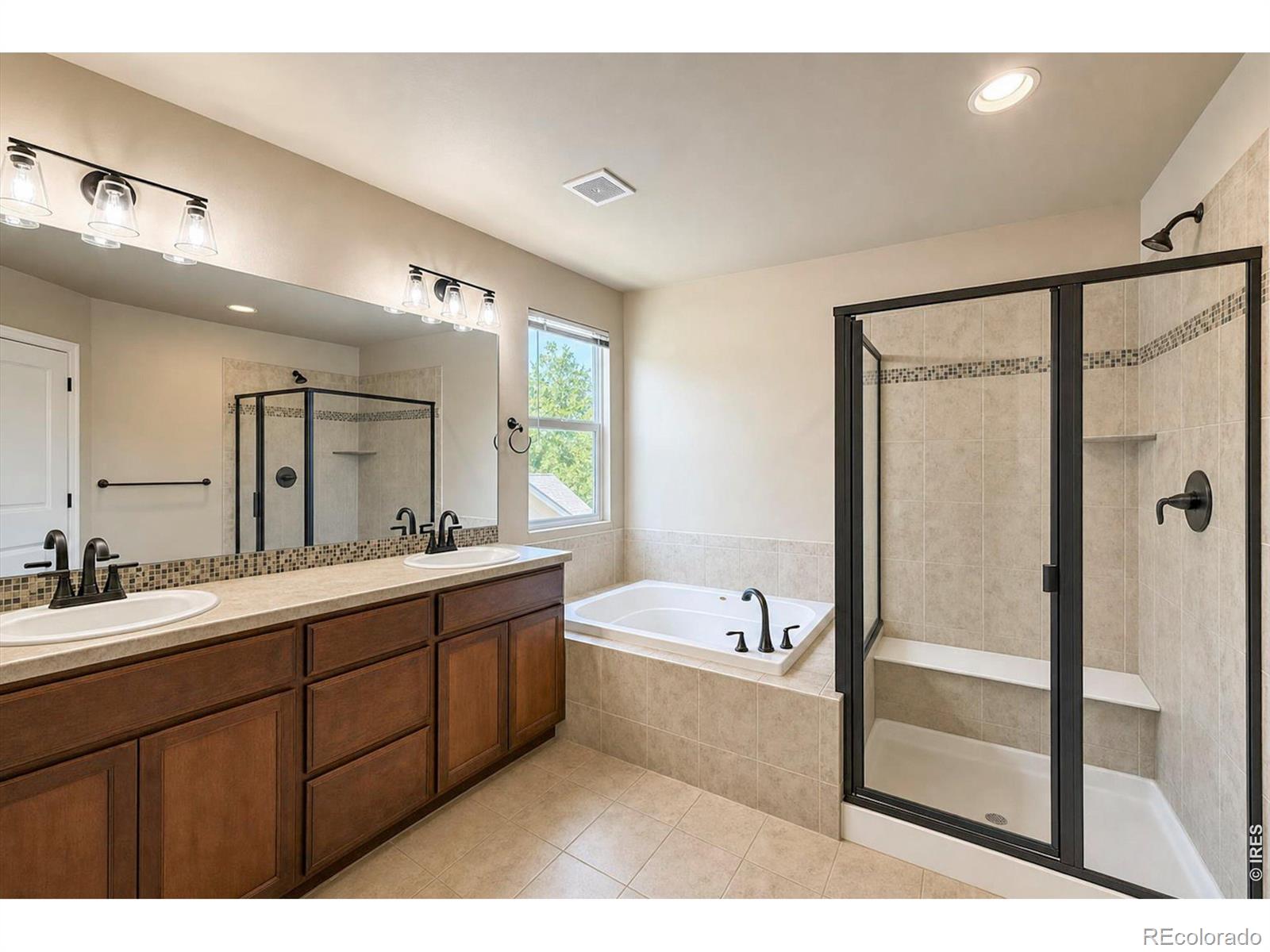 MLS Image #26 for 915  snowy plain road,fort collins, Colorado