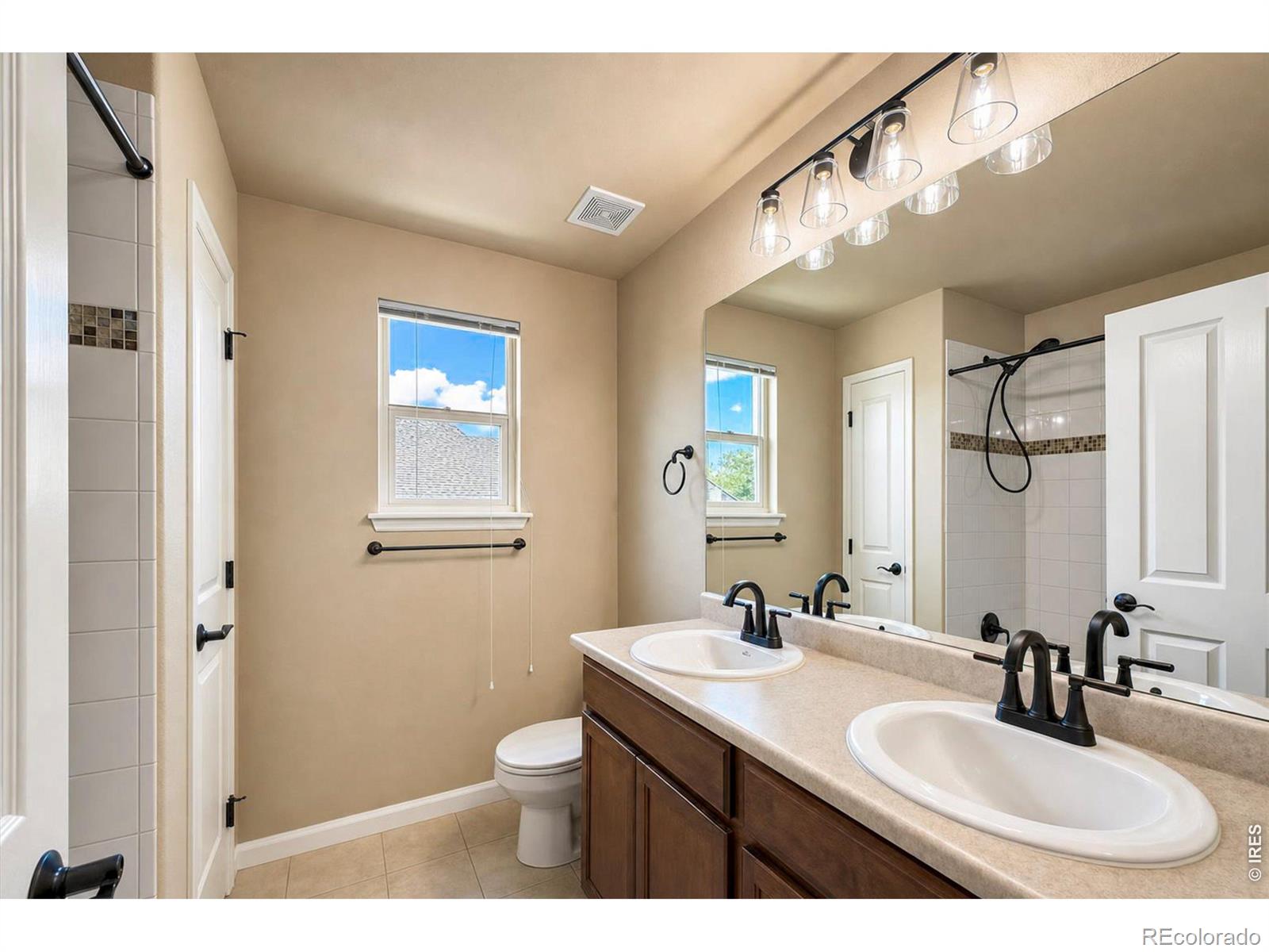 MLS Image #32 for 915  snowy plain road,fort collins, Colorado
