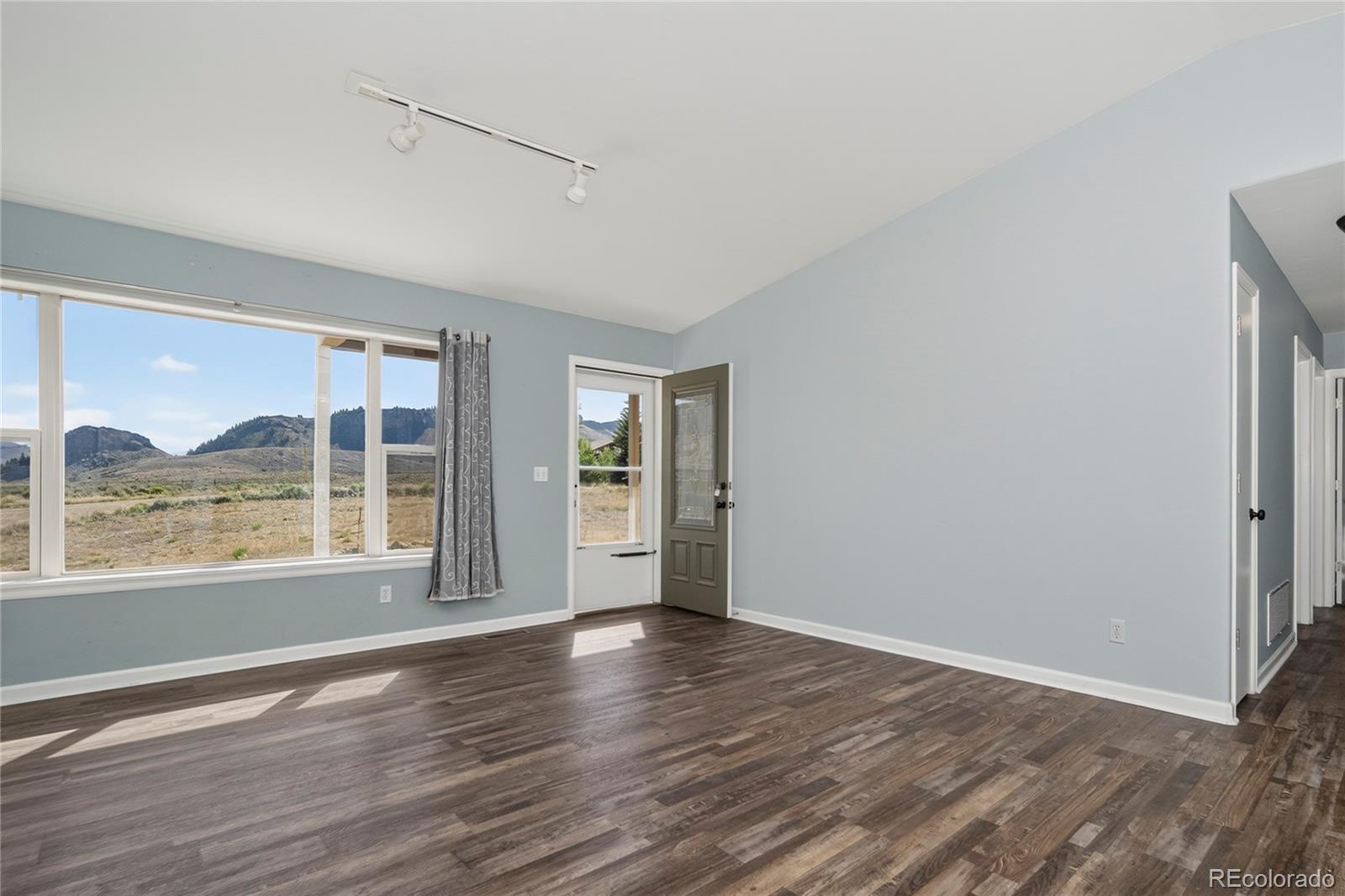 MLS Image #12 for 416 e cedar avenue,hot sulphur springs, Colorado
