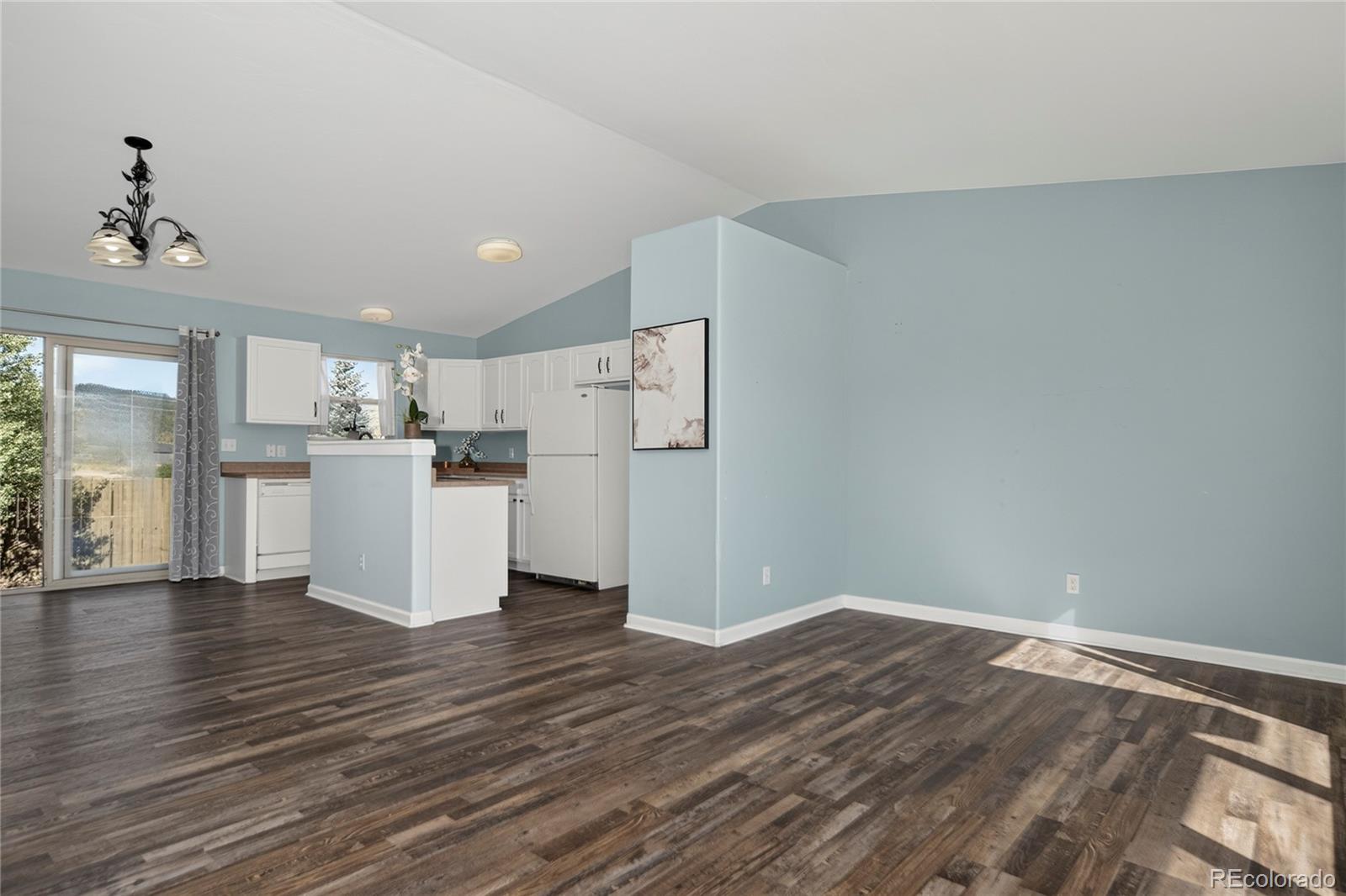 MLS Image #13 for 416 e cedar avenue,hot sulphur springs, Colorado