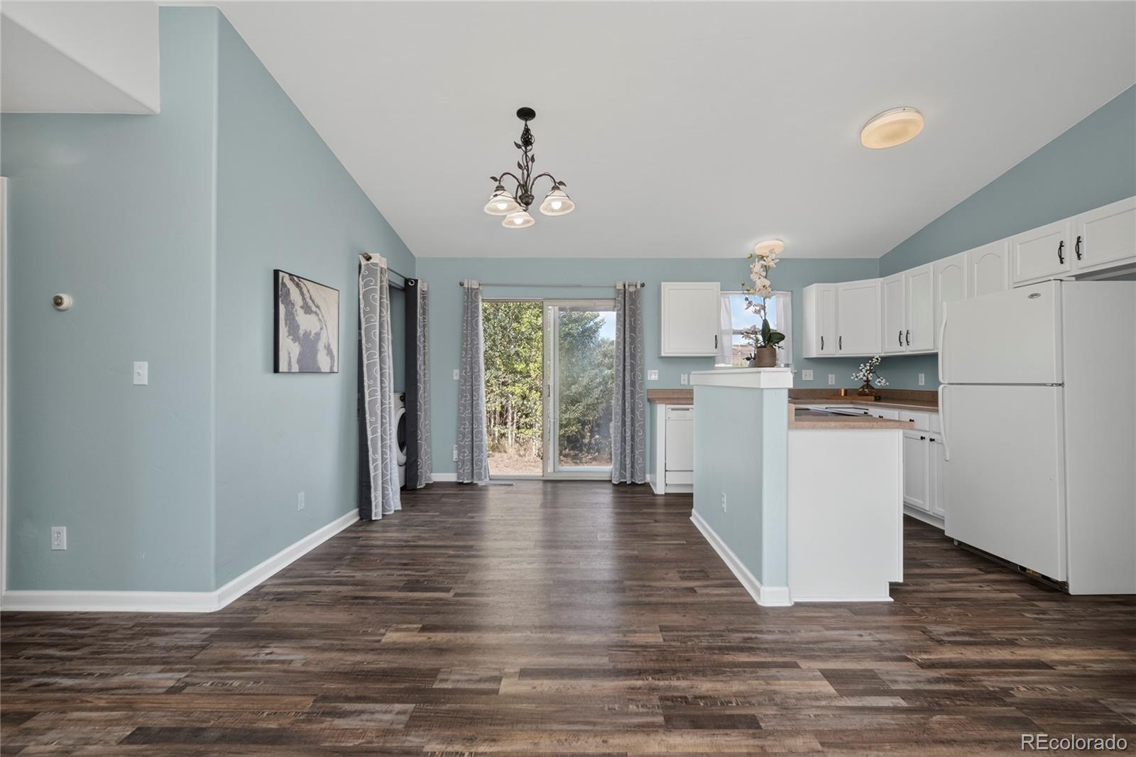 MLS Image #15 for 416 e cedar avenue,hot sulphur springs, Colorado