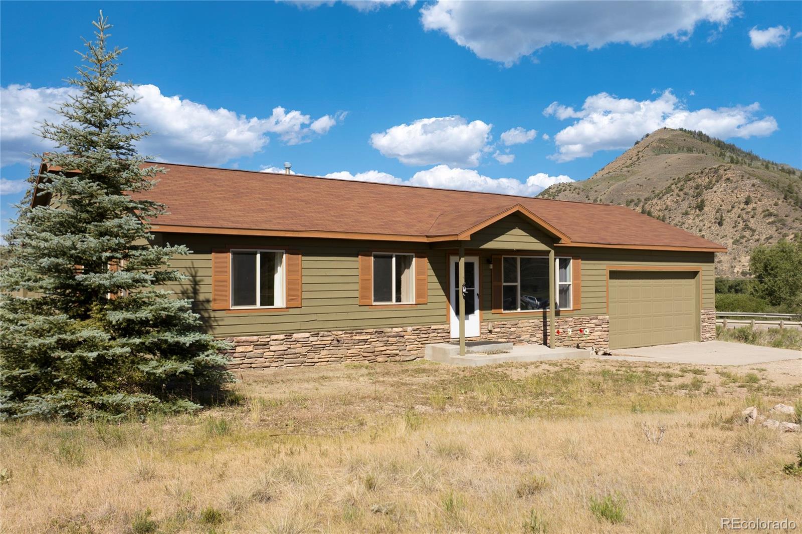 MLS Image #6 for 416 e cedar avenue,hot sulphur springs, Colorado